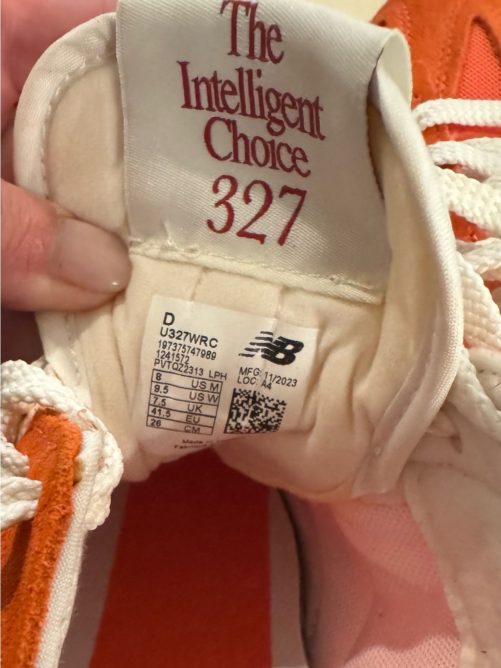 New Balance 327 Sneakers - Picture 4 of 13